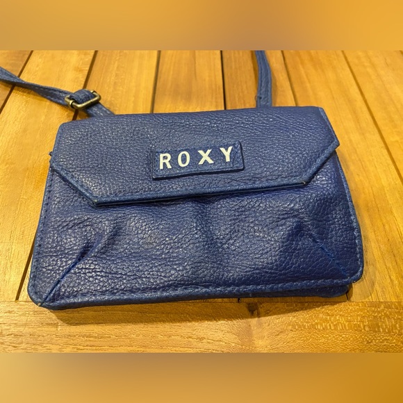 Leather Roxy Purse - Picture 2 of 13